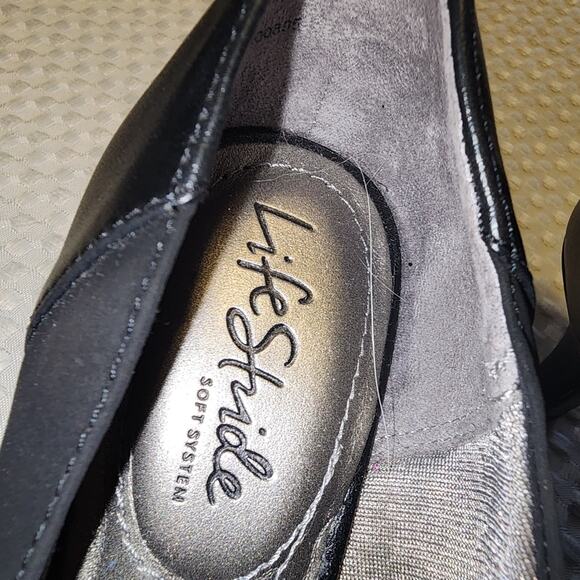 LIFE STRIDE EUC WOMEN'S SIZE 7.5W PASCAL PUMP SHOES - Picture 4 of 10